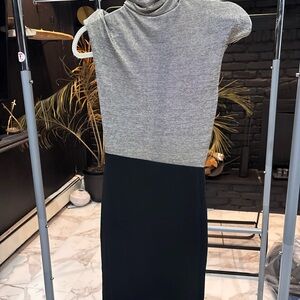 Gray and Black Sleeveless Dress